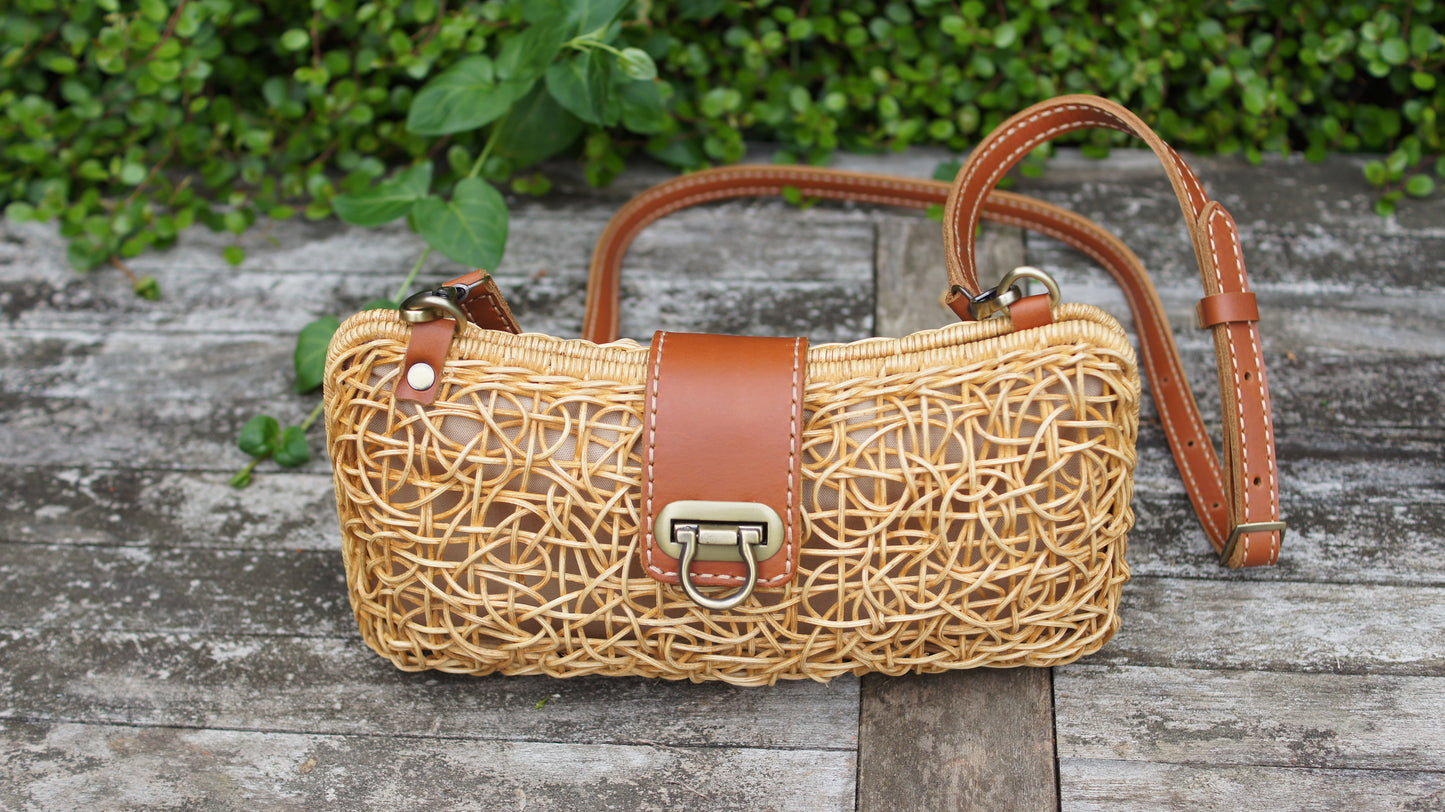 Premium Rattan Bag *Adinda* handmade fashion Handbag Straw Rattan Purse Woven